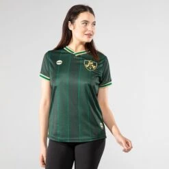 Women’s Ireland Premier Jersey Gift Box Green / Gold -CASTOR Clothing Shop 4t5a1957 1